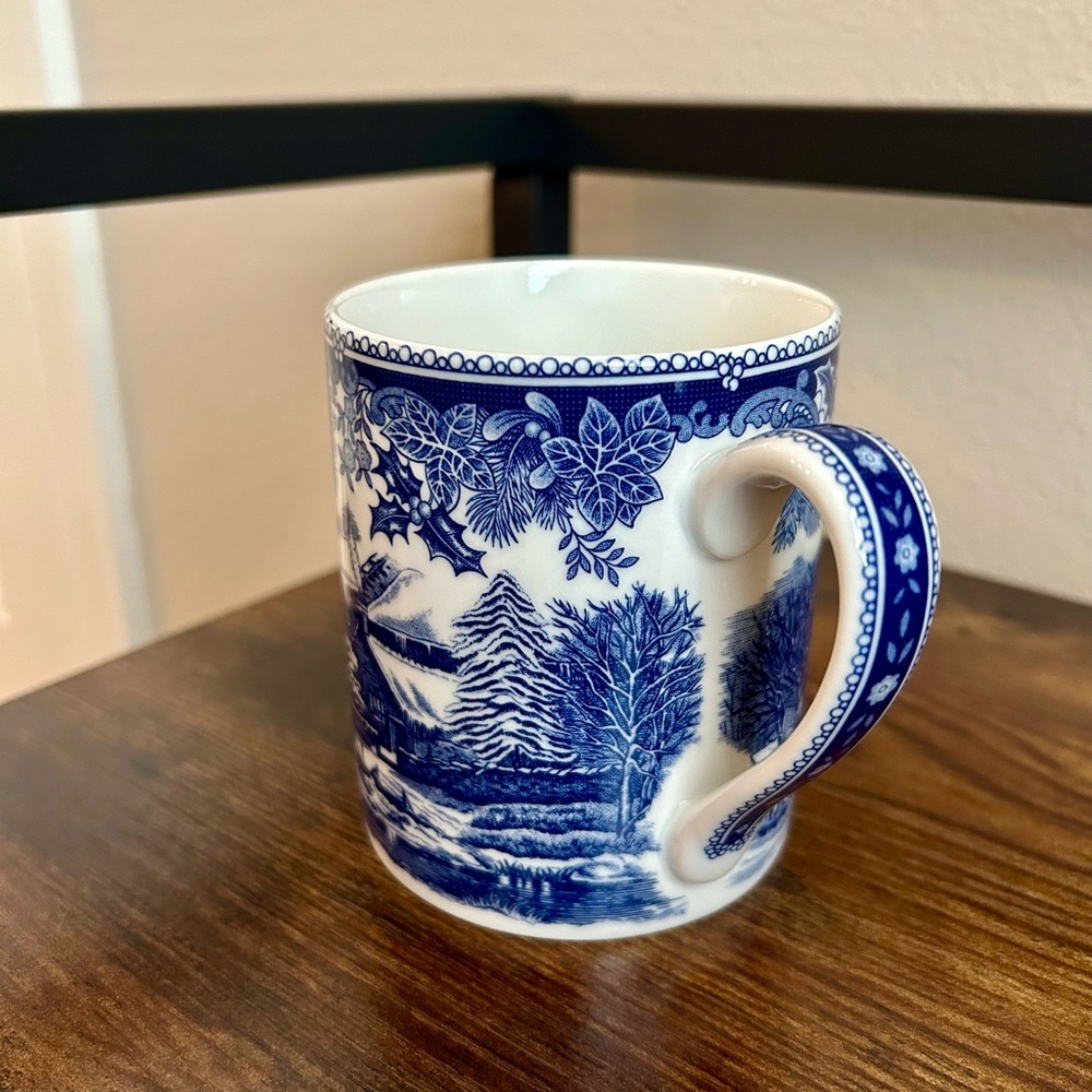 Vintage {Spode} Winter’s Eve Coffee/Tea Mug 💙🤍